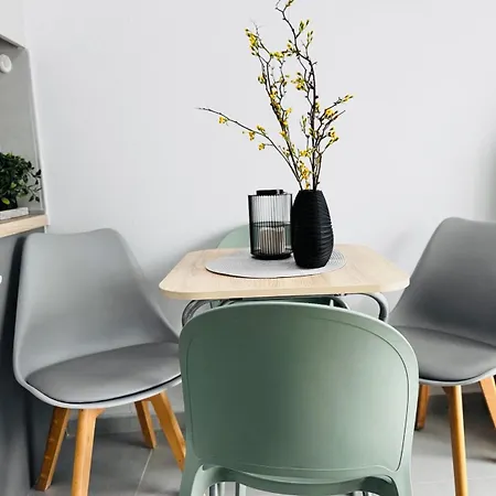 Minimal Vintage Apartment, Delta Hospitality *